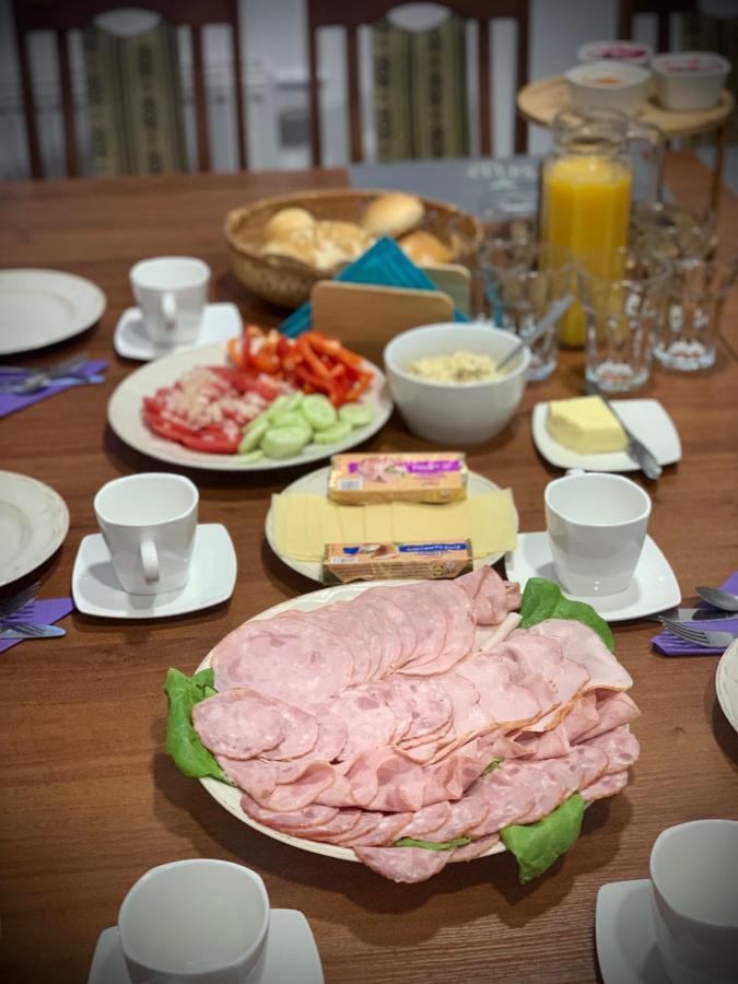 Hostel Sportowa Плоньск Екстер'єр фото