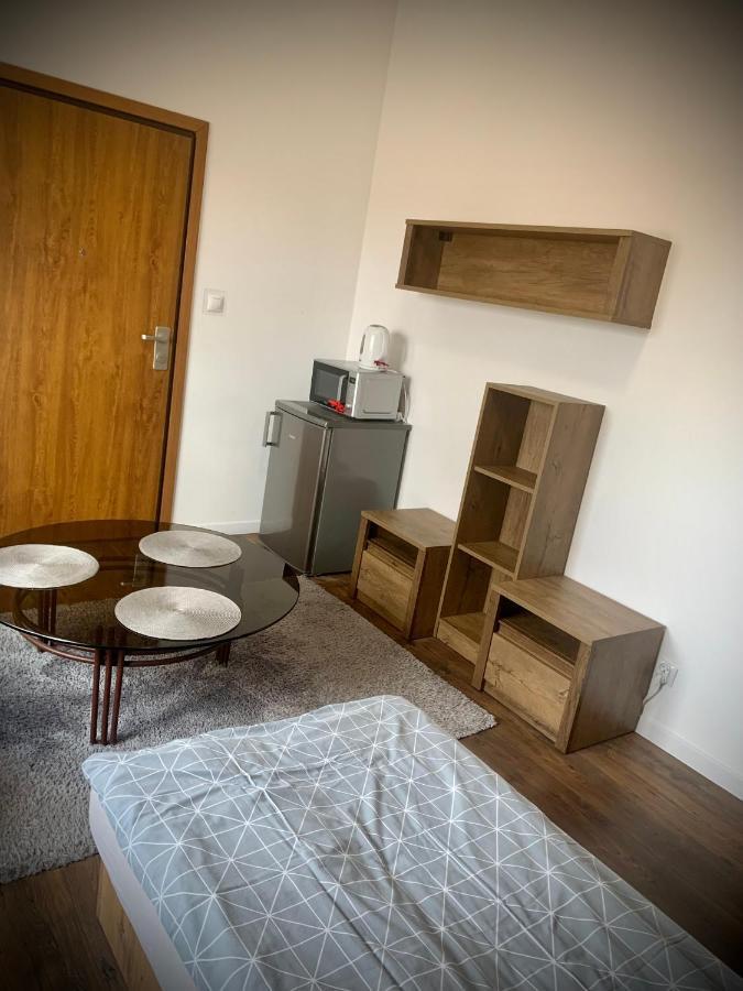 Hostel Sportowa Плоньск Екстер'єр фото